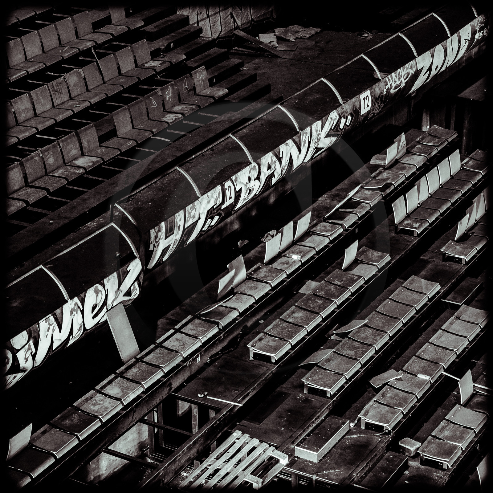 Le Stadium - Vitrolles (13)