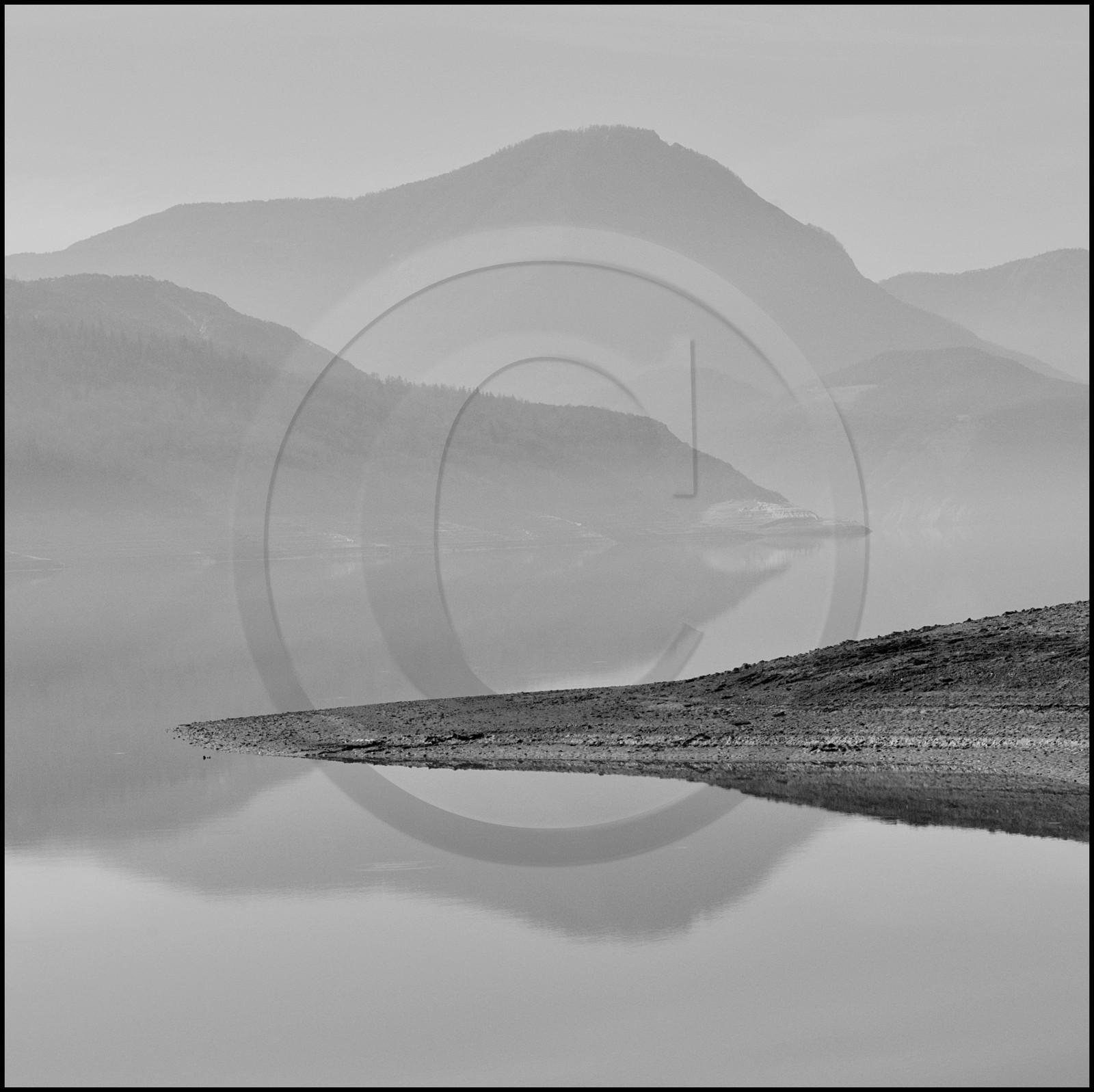 Serre-Ponçon, basses eaux